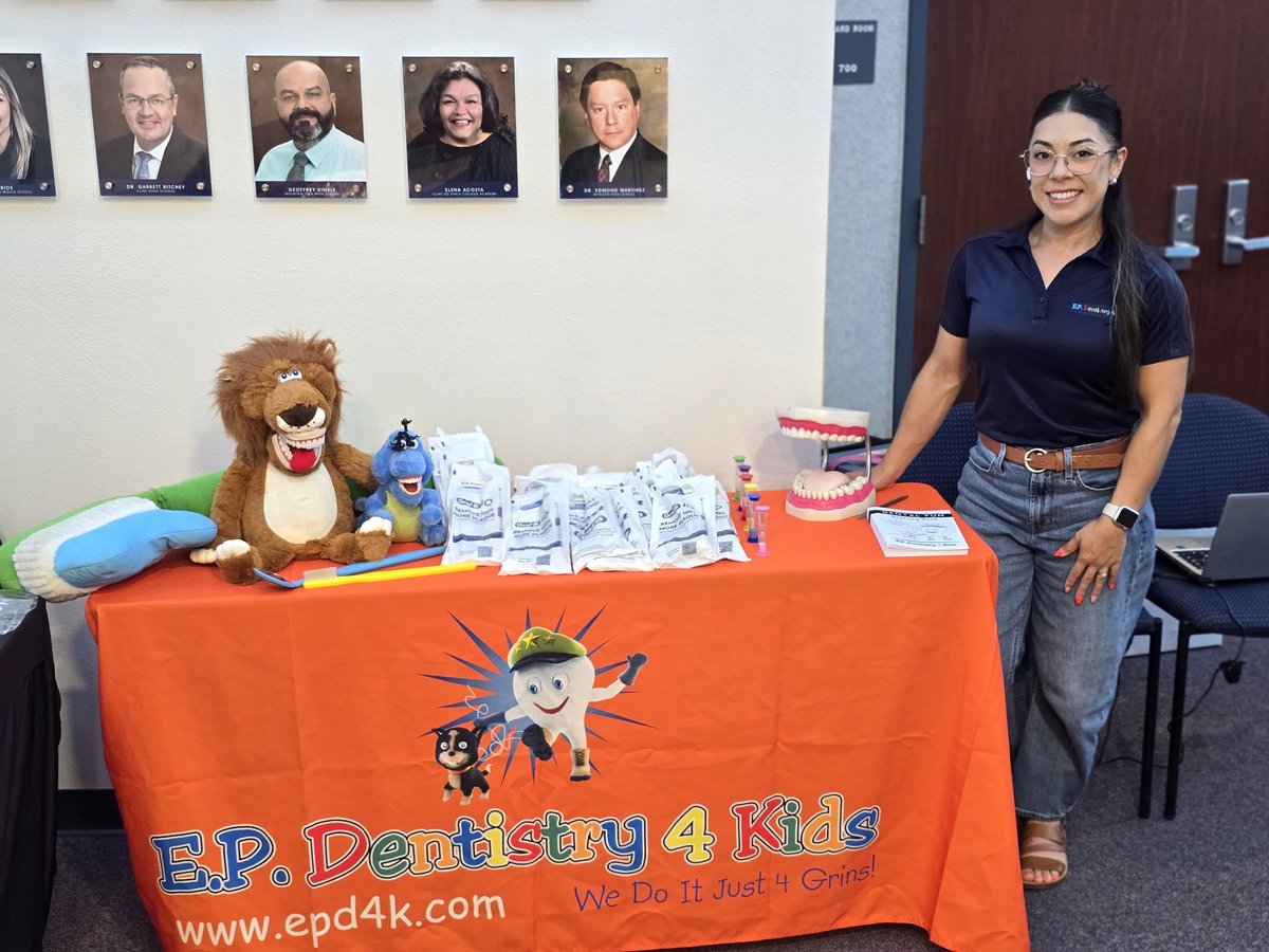 ClintISD's tweet photo. Recently, Clint ISD and the University of Texas El Paso teamed up for Project Leap-Up—a Family Literacy Series event dedicated to helping families support their students’ reading and writing skills over the summer months! 📚😎

Families walked away with practical, fun strategies to keep their kids engaged in reading and writing at home all summer long.  Attendees connected with local organizations, gathered valuable resources, and discovered awesome summer activities. Thanks to everyone that participated. 💕

#WeAreClintISD