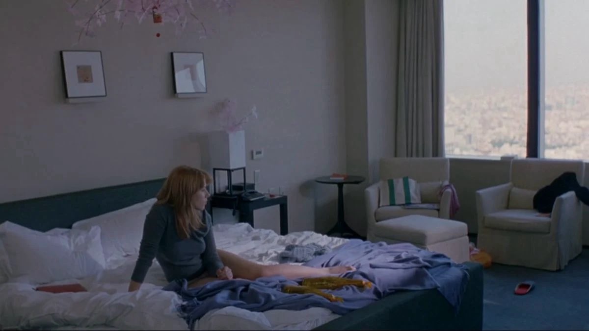 itgirloffduty's tweet photo. lost in translation (2003), sofia coppola. 
i love jet lag and hotel rooms, existing somewhere between places and  coppala just gets that feeling https://t.co/89VehlpUyb