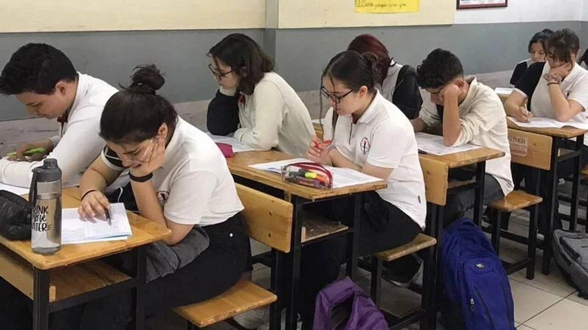 Net26comtr's tweet photo. LGS'de bu yıl ilk kez beslenme paketi dağıtılacak https://t.co/kUdhyyv5di https://t.co/zTTBz86rEc