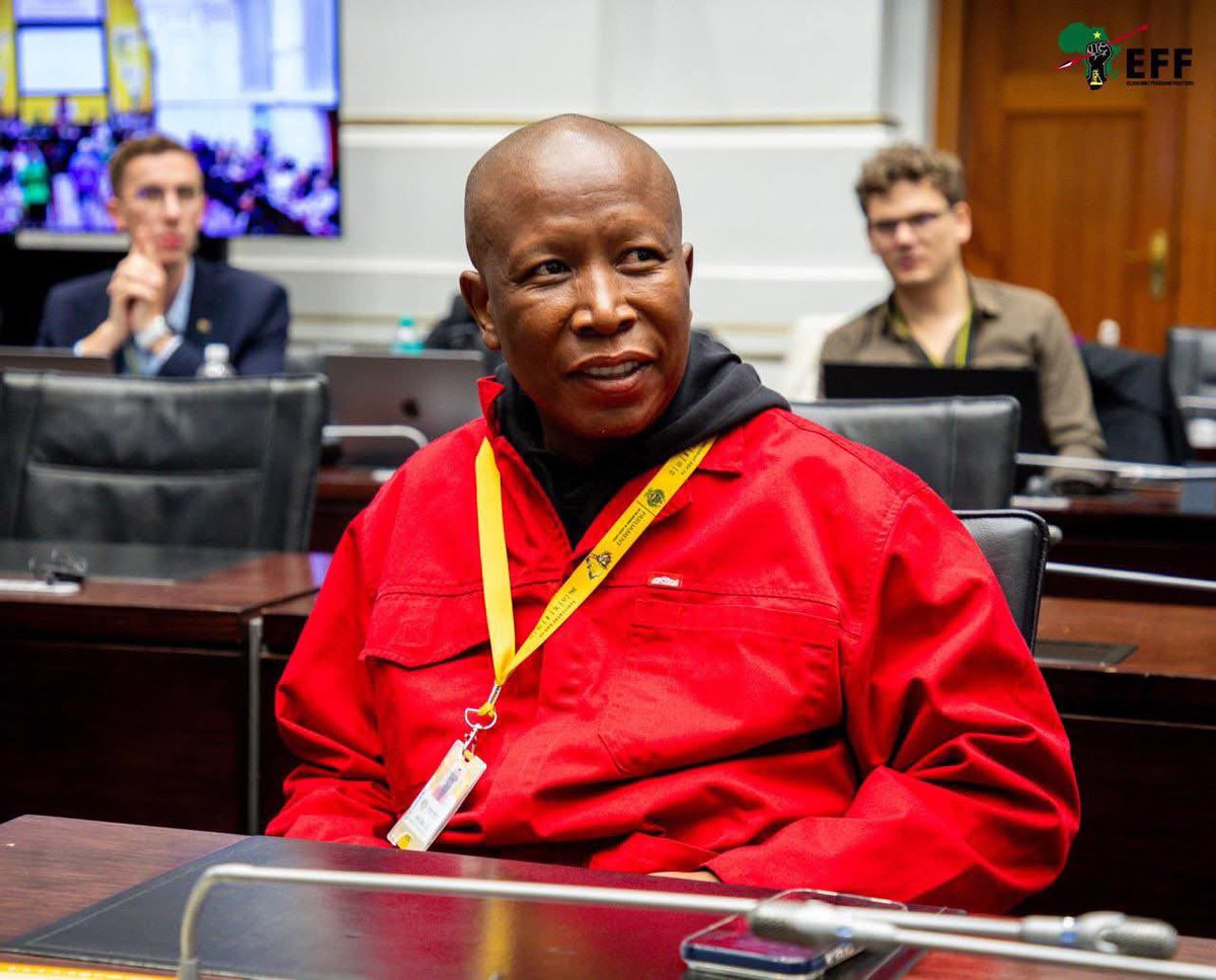 Lungelo_Madiya's tweet photo. Dear CIC @Julius_S_Malema , We all know why they hate you so much. They are not used to seeing an African leading a well-oiled African organisation that is not controlled by colonisers. I, for one, will never stop supporting you.
Keep up the good work. https://t.co/azW3YDH9z6