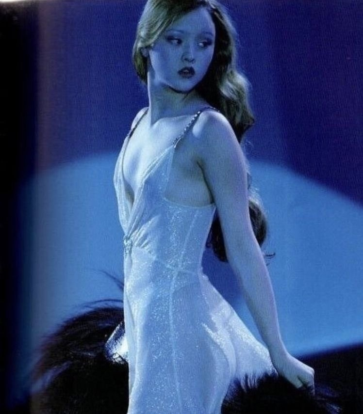 remnantsofpast's tweet photo. Devon Aoki, 1998 https://t.co/3v73ycsTxT