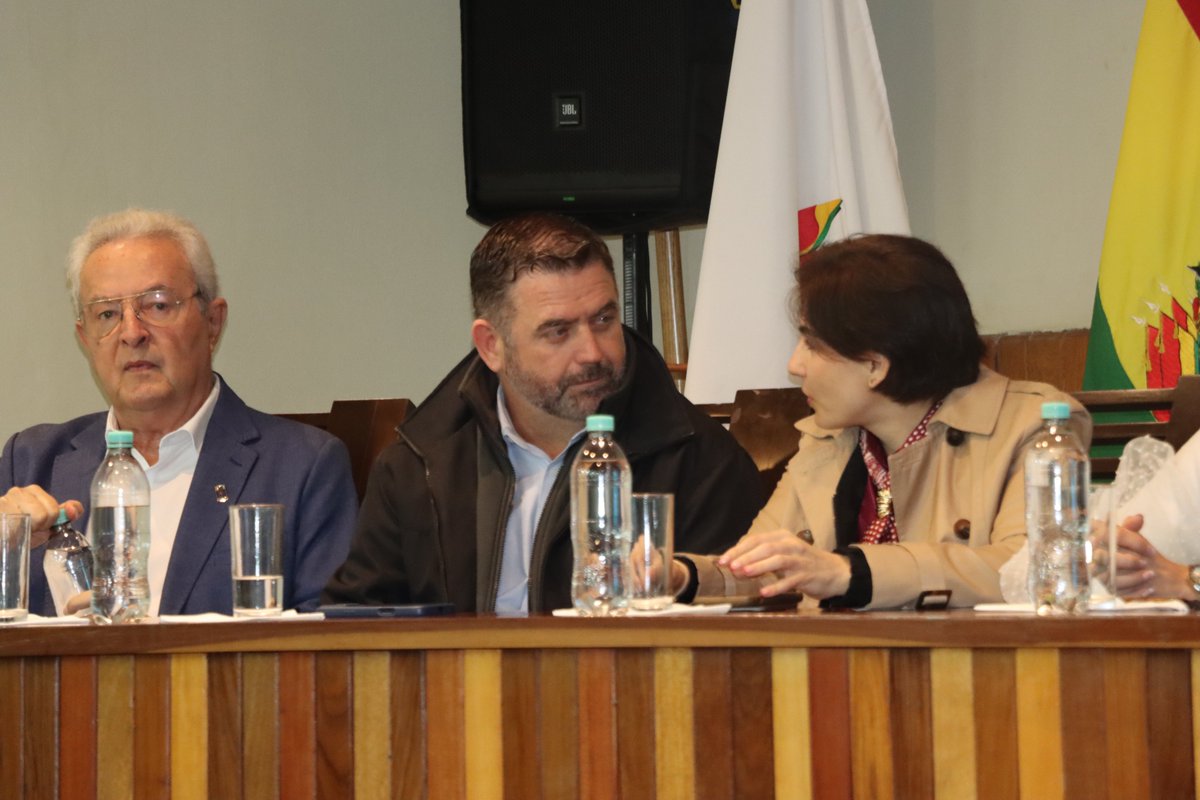 CAOdigital's tweet photo. La CAO participó en la presentación y coordinación del Plan de Acción para la Prevención de Incendios Forestales en Bolivia, una iniciativa orientada a fortalecer el trabajo conjunto entre instituciones públicas, privadas y actores productivos para prevenir riesgos de incendios. https://t.co/Mt0S796gPw