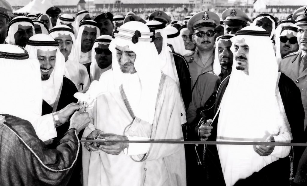 af13ii's tweet photo. الملك فيصل -رحمه الله- يفتتح محطة تلفزيون جدة عام 1966م. https://t.co/iRzwDjwmk0