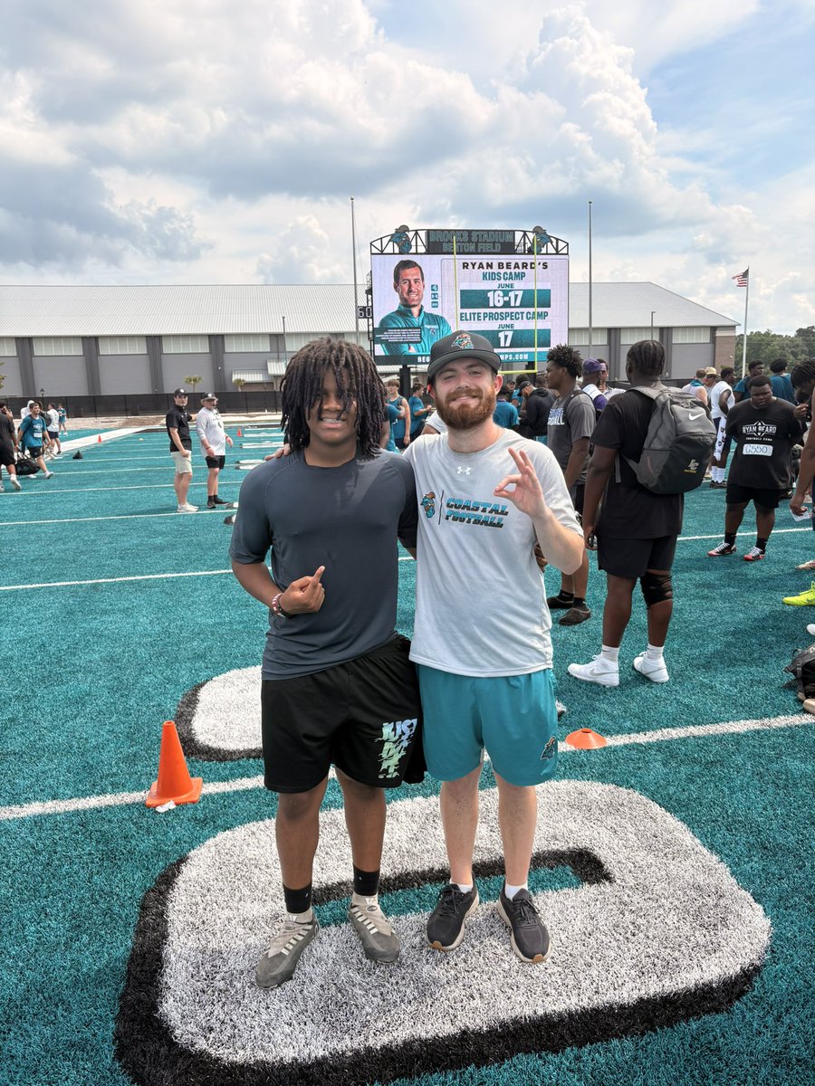 MoniBallin77's tweet photo. Glad to attend Coastal Carolina mega camp today #football @CoastalFootball @GoTigers_FB @AustinMGilbert @coachmbriggs https://t.co/uff1bisSx2