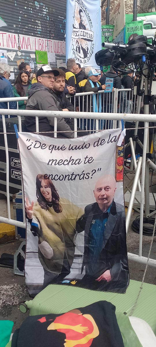 CCesaroni's tweet photo. San José 1111 ✌️✊🏻
#CristinaLibre https://t.co/AHGbwkbnPL