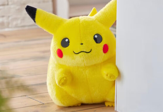 GoNintendoTweet's tweet photo. Pikachu's original plush design is about to get a reprint https://t.co/fKA88T2Bfj https://t.co/1khEw3COZJ