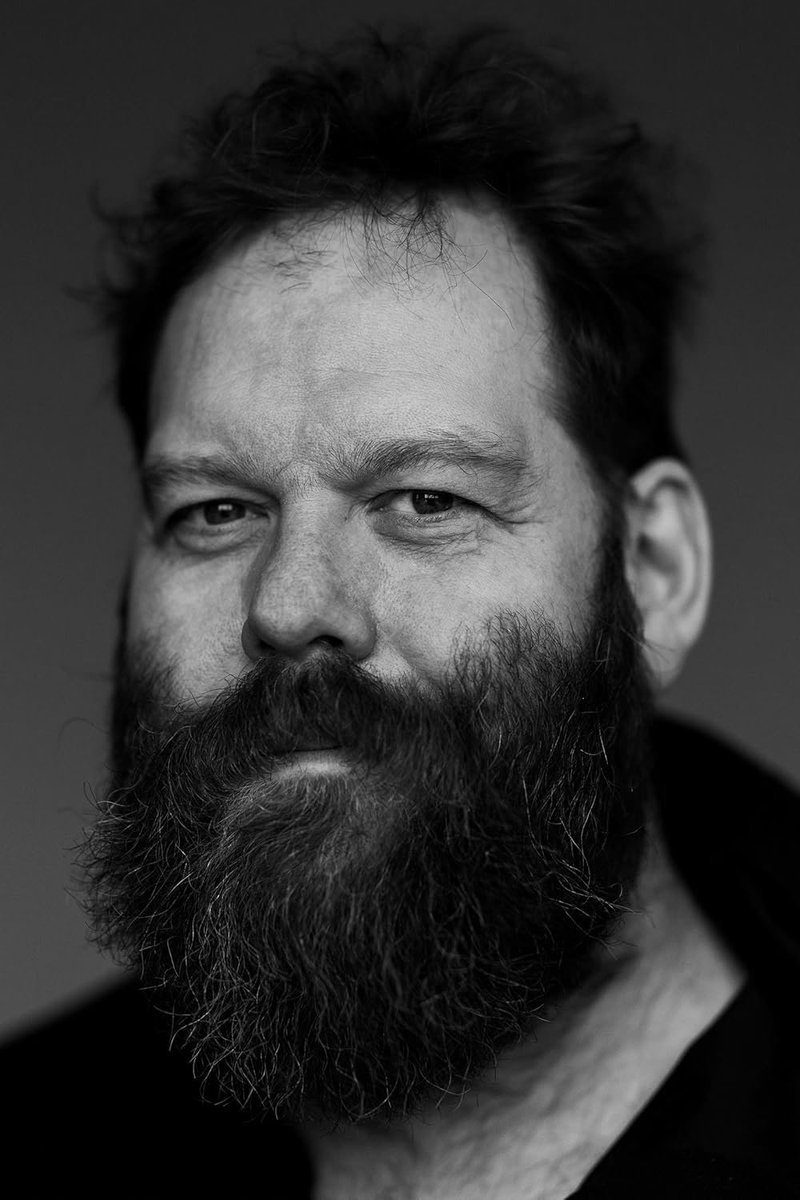 ItIsAlon's tweet photo. @Uc_heyy02 You can always make an actor look bigger than he really is, even the mountain is smaller than the book version. But if I have to pick someone who’s a fine actor and has a huge, older, physique that would be Ólafur Darri Ólafsson https://t.co/303v4H4g3m
