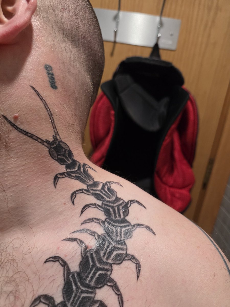 PayBackTheDude's tweet photo. My tattoo is healed! My leather sub, without leather to buy for me (currently, its coming!) needed to get used hard and this tattoo in its entirety climbed out of that need! https://t.co/f0XE4iRmHF