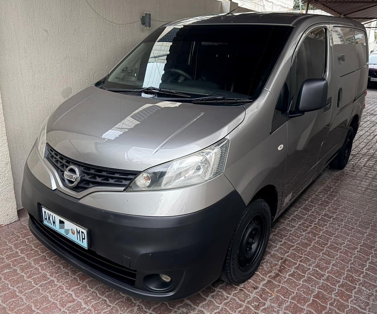 PierryCar's tweet photo. Acaba de chegar 🚢

▪️Nissan NV200 Vannette 2015/16 

▪️Motor 1.5 Diesel 
 
▪️Manual 

▪️64,000 Kms

▪️Acentos Leather/Cabedal

▪️A/C  

▪️Camera traseira

▪️Spotlights

▪️PanelVan

Passo Factura e Recibo 

510,000 Mts 

842120143 https://t.co/atrmCR4sY9