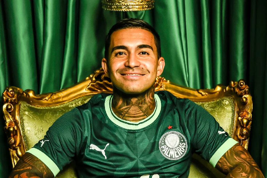 gui_verdazzo's tweet photo. @Palmeiras Pode tentar de tudo velha, você jamais apagara o nome de Eduardo Pereira Rodrigues da historia do Palmeiras!

O MAIOR DESSA PORRA https://t.co/FGG5A7crUG