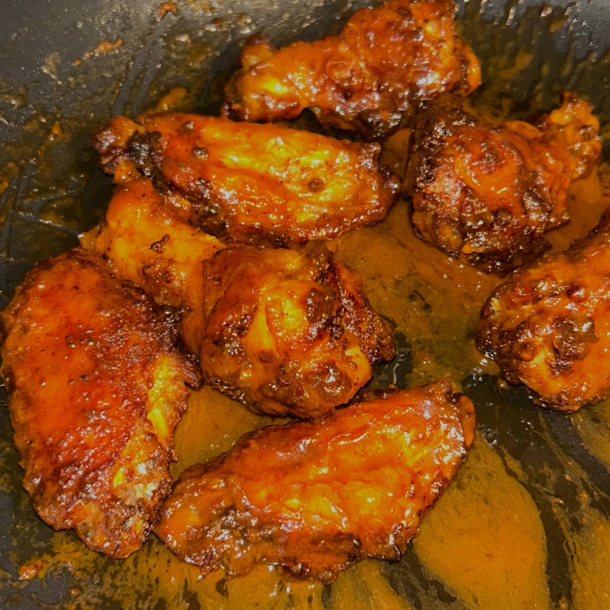 ItsBankhead_'s tweet photo. First time tryna make my own buffalo sauce.. calm 7/10 😭 https://t.co/vfJJu2Qmnp