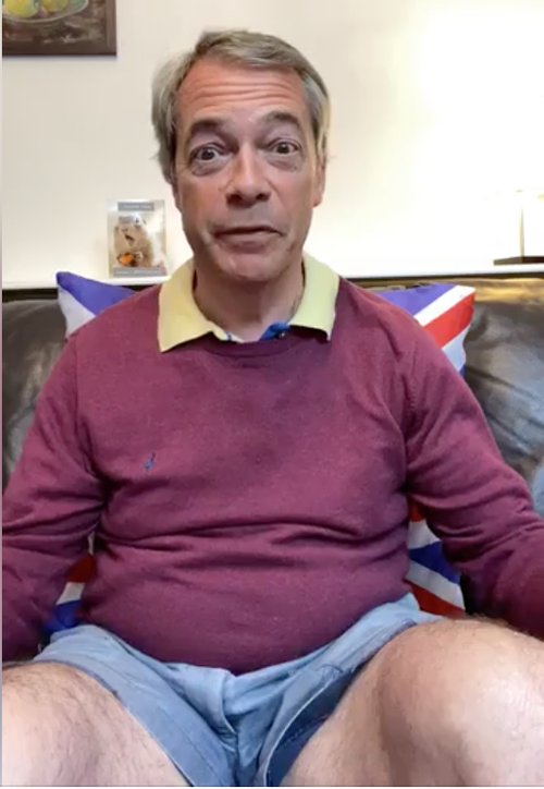 michaelwmichael's tweet photo. @RobKenyonReform Are you going to ask him about that £5,000,000 and how to find yourself a sugar daddy like that? You better find a way to monetize it all quickly, because after the by-election you will have to be an MP, or get dumped on the pile of useless shite Nigel doesn't need any more. https://t.co/bYKJhj6LkT