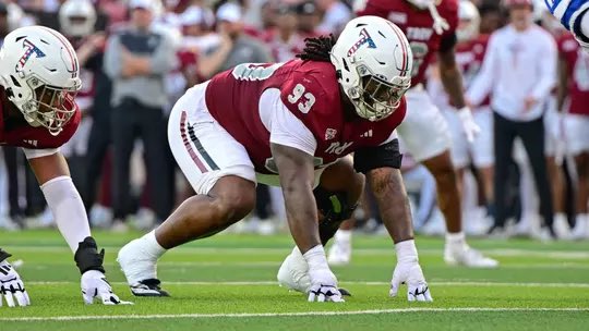 Moses__Gibbs's tweet photo. Extremely blessed and grateful to receive my first D1 offer from Troy University!!! @troyfootball @gerardparker @positioncoach @auburnhighFBRecruit @auburnhighFB @al7afootball @alpreps https://t.co/Lyl50qWFsd