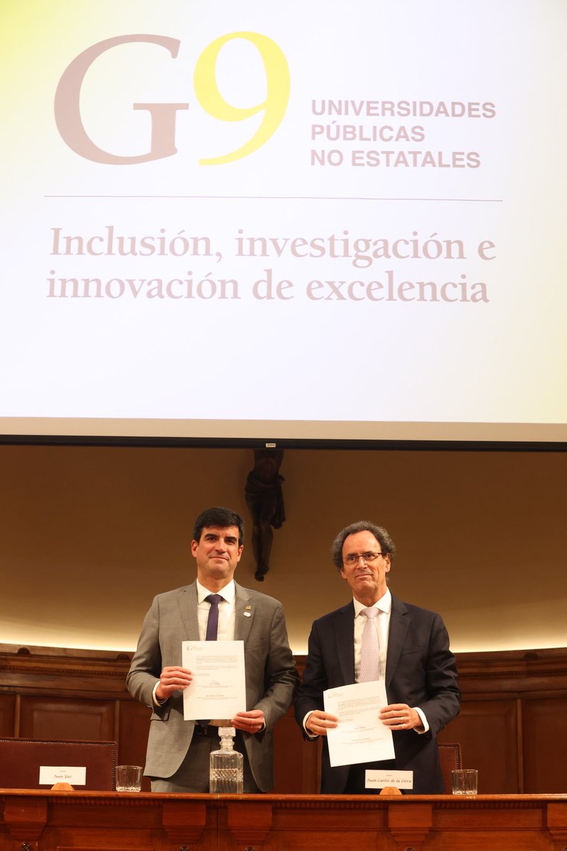 Rectora_UCT's tweet photo. Hoy acompañamos al rector Juan Carlos de la Llera (@ucatolica) quien asume la conducción de la #RedG9 por el período 2026 - 2027
Agradecemos al rector Juan Yuz (@usantamaria) por la labor realizada por nuestras universidades de @UniversidadesG9 https://t.co/BzpU9fGXt6