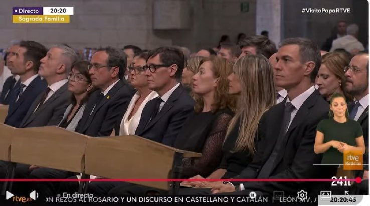 pilarcalzado3's tweet photo. El banquillo de los 
Imputados. https://t.co/6JfwB8uEd0