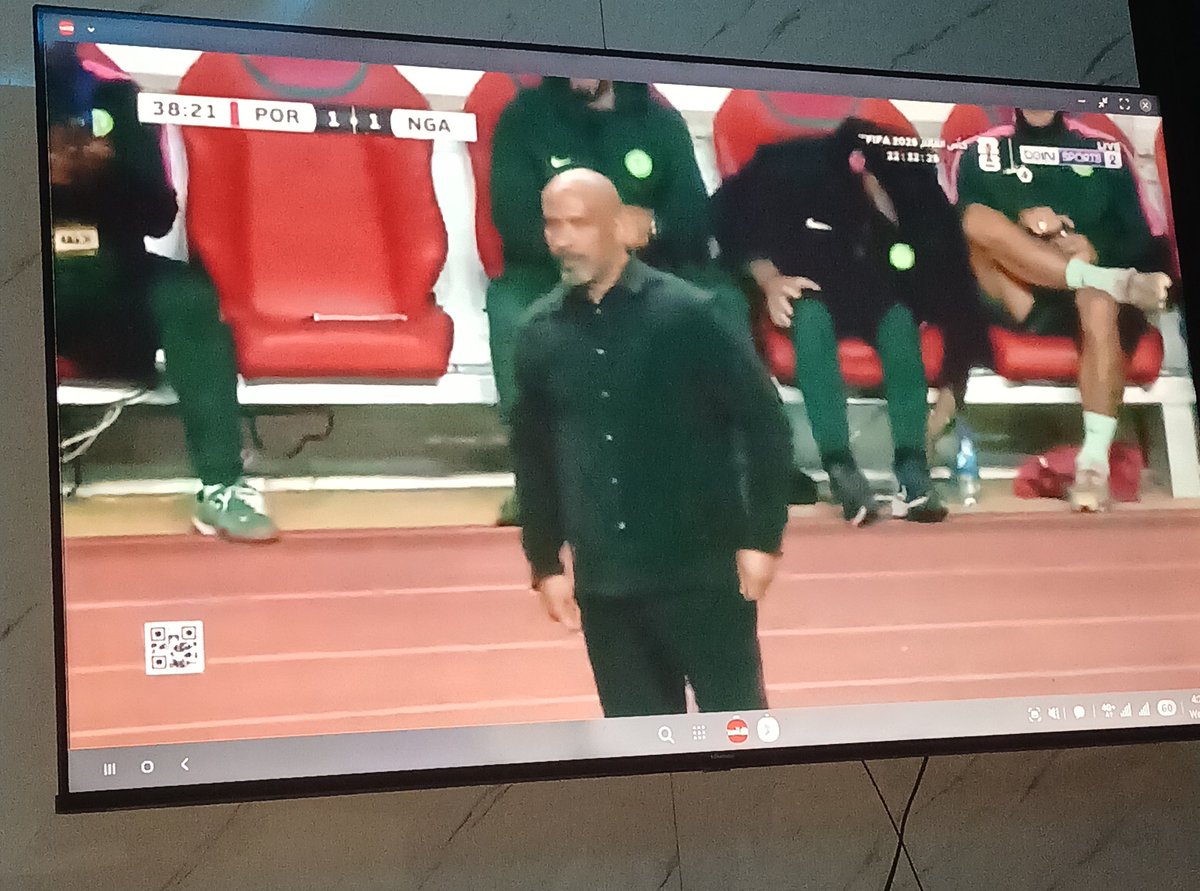 8Planets_'s tweet photo. Who notice Eric Chelle Aura after OKON goal🤣👌

Yes that's a coach 

#PORNGA #FIFAWC https://t.co/VdX2wE1Yzj