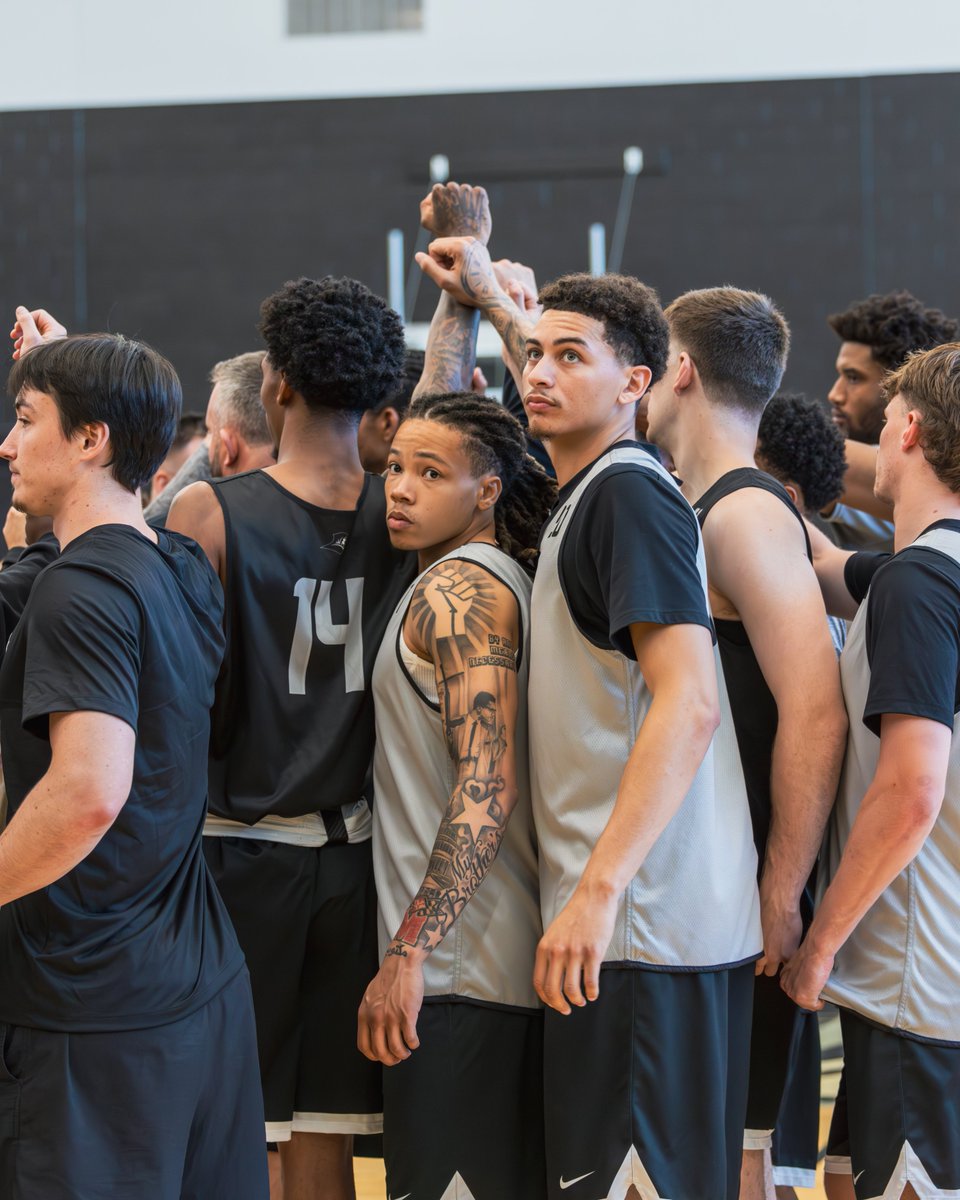 PCFriarsmbb's tweet photo. Laying the Foundation https://t.co/6o4U4YHIyi