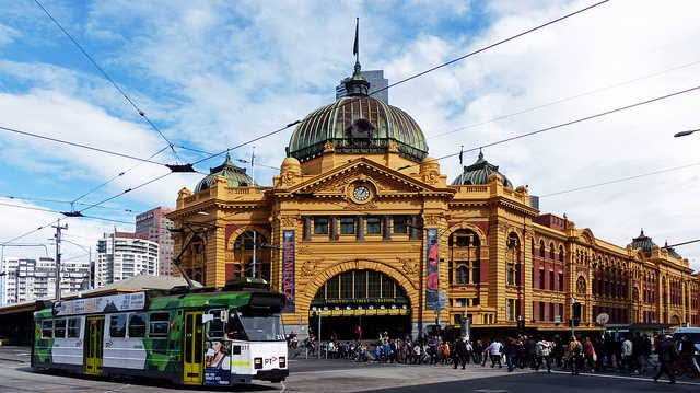 mercastri's tweet photo. f1 drivers as melbourne train / tram lines: a very important 🧵 https://t.co/8nRp74plWX