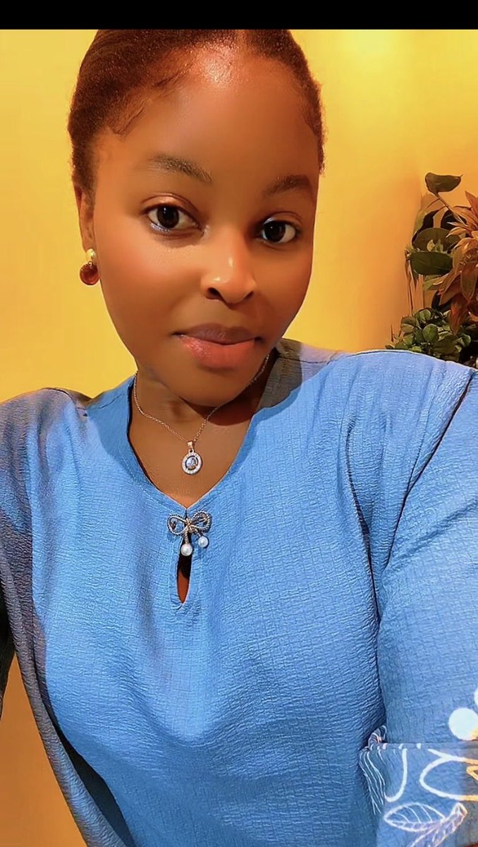 AllenAllianah's tweet photo. Looking stunning @everyday❤️ https://t.co/0Udn3ey02B