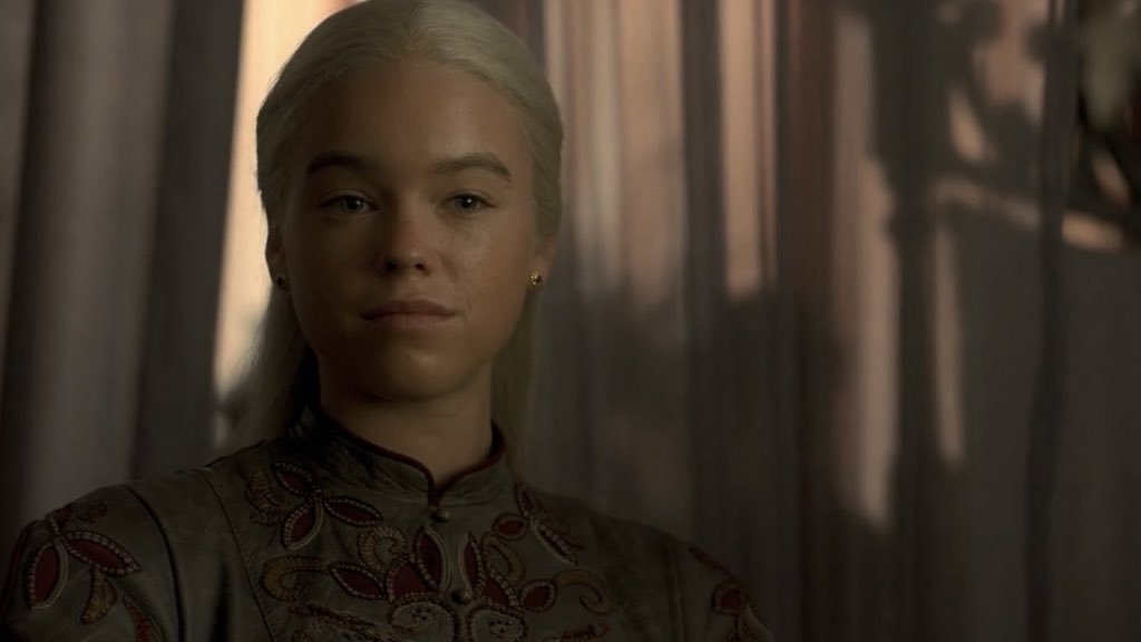 femaleviIlian's tweet photo. wondering where rhaenyra's praise kink came from... oh wait! https://t.co/proQT9YuB2