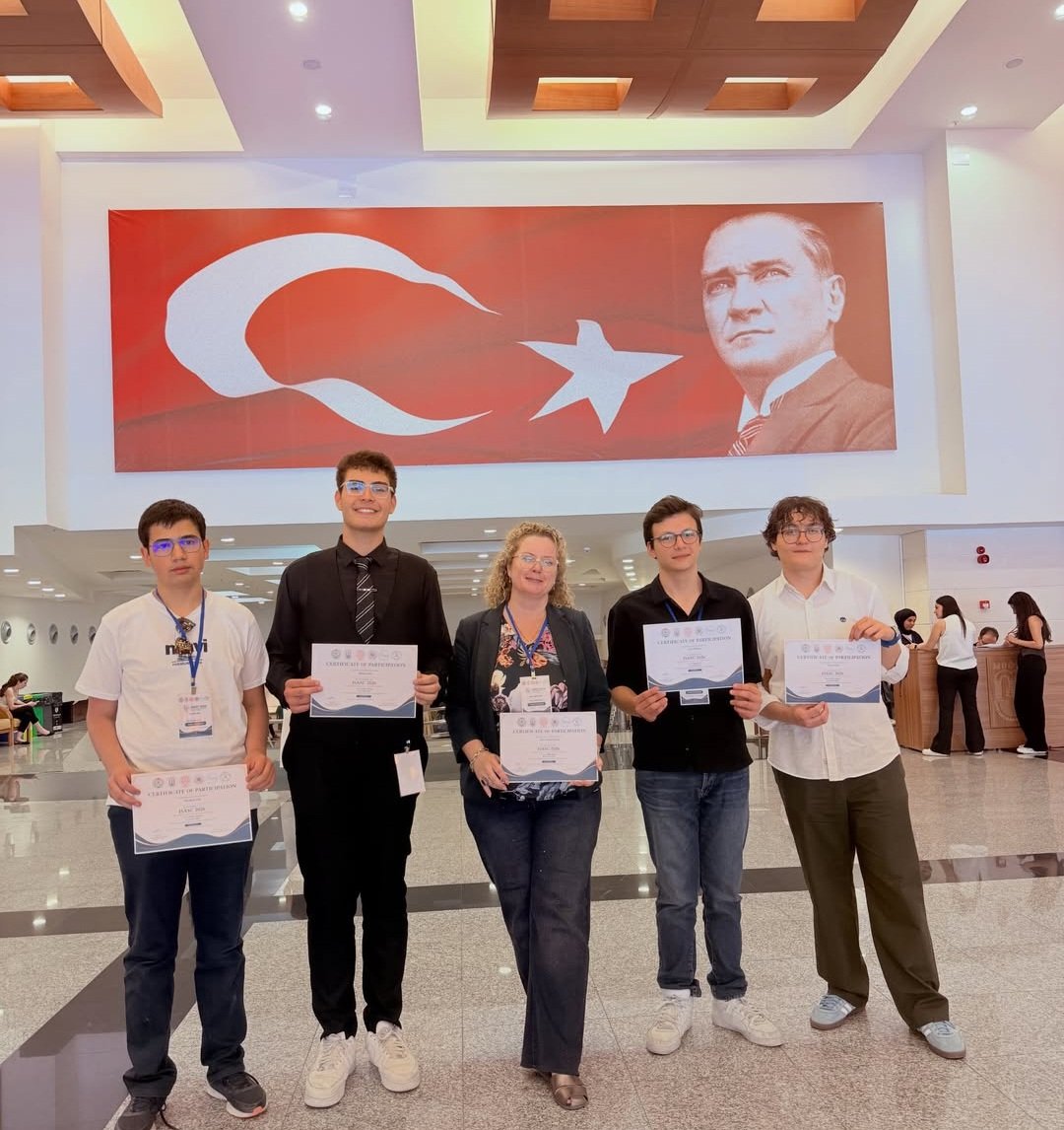 UBilsem's tweet photo. ISASC 2026 Uluslararası BİLİM VE SANAT Öğrenci Kongresinde bildiri sunan öğrencilerimizi ve danışmanlarımızı tebrik ederiz.
#ISASC2026
@BilsemMeb
@emre_caliskan
@denizlimem 
@TAKINOSMANYILD3
@MEMMerkezefendi 
@UBilsem https://t.co/kSGCyZWTvt