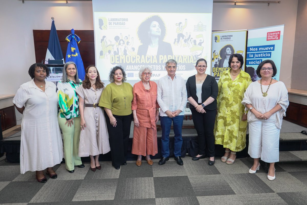 CIPAF_RD's tweet photo. Hoy se llevó a cabo el panel “Democracia Paritaria: Avances, Retos y Desafíos”, un espacio fundamental para reflexionar sobre la representación política de las mujeres en República Dominicana y toda América Latina. ✊💜 https://t.co/3BPIzI66pC