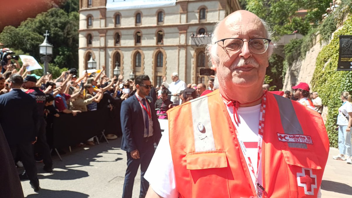 JOMASU's tweet photo. I avui a la visita del Sant Pare Lleó XIV a Montserrat. Els tres Sants Pares que han vingut a Catalunya. Molta emoció !!! https://t.co/5ceYCzg4aQ