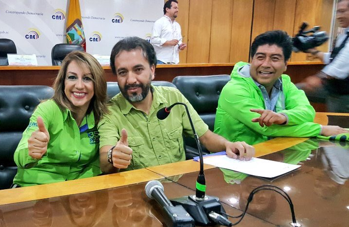 Polificcion's tweet photo. https://t.co/qz2i67WDQn