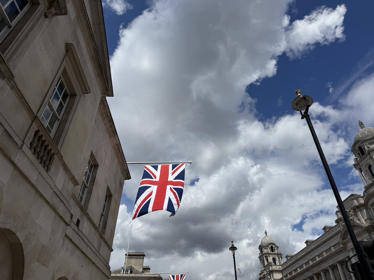 UK_Daniel_Card's tweet photo. 🫡❤️🇬🇧🛡️🇺🇦 https://t.co/nvnvCEzsoY