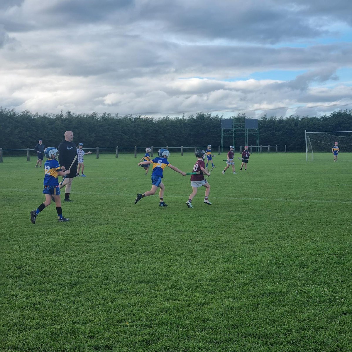 WaterfordGAACG's tweet photo. #GamesProgramme26 ⚪️🔵 continued across the #Dèise this evening with the latest series of @GoGamesGAA Blitzes at Under-9 Hurling level, brilliant energy, enthusiasm, skill, FUN, participation and enjoyment at the various venues, well done to everyone who played their part ✅️🏑 https://t.co/vxFLJ2fXad