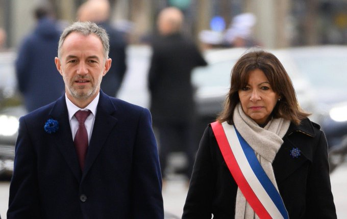 Forhalinton's tweet photo. 🚨 Affaire Lyhanna : Anne Hidalgo et Emmanuel Grégoire ont recruté, protégé et couvert les pédophiles du périscolaire parisien.
Alertes enterrées, enfants brisés, justice absente.

Quand seront-ils jugés ? https://t.co/IDvbKYp0xr