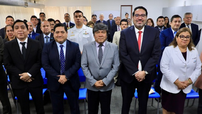 Minsa_Peru's tweet photo. Perú rumbo a OCDE: PCM y Ministerio de Salud presentan avances de la Agenda Digital que transformará el sector en beneficio de la población

El país impulsa la transformación digital de la salud mediante la integración de sistemas de información, la telesalud y la gestión de datos para mejorar la calidad de vida de todos los peruanos.

📌 Más información: https://t.co/i3zJLtdhB0