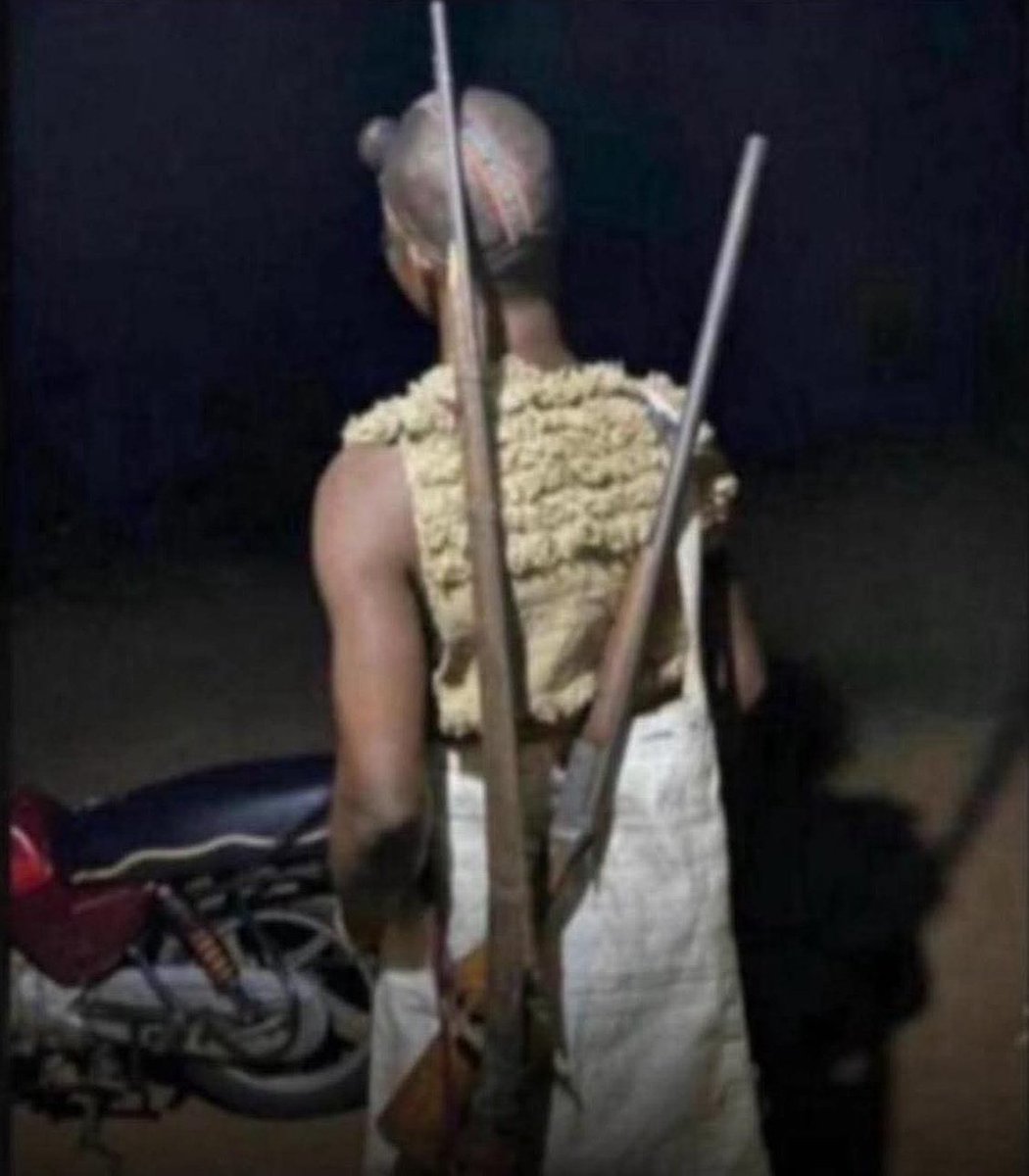 Owiggy_'s tweet photo. My babe talk say she wan chop okete so I dey enter forest, I wan go hunt. See you guys later. Bye https://t.co/O3kPnaJvco
