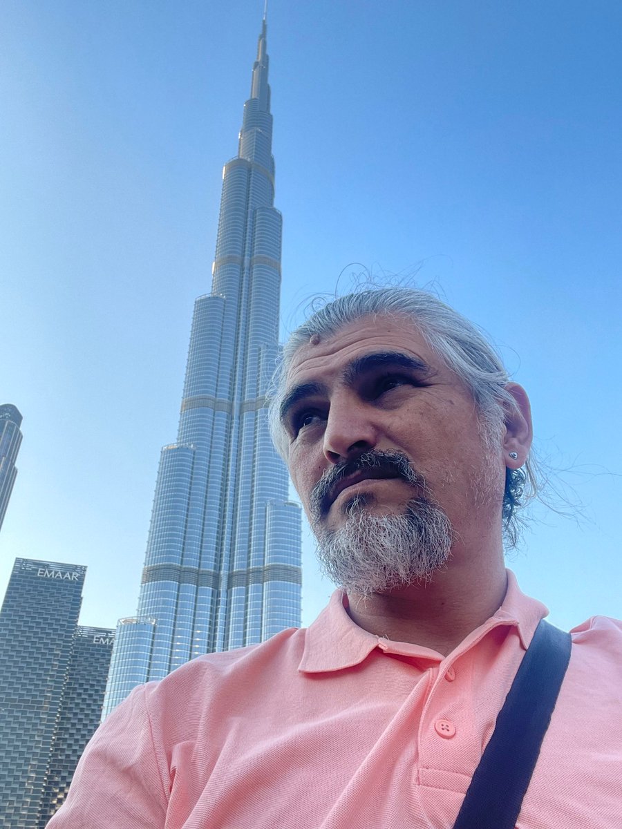 Alone_pathfinde's tweet photo. Sıkıldım artık burdan bitse de
Dubai’ye gitsem özledim https://t.co/pU8yBZVCd2