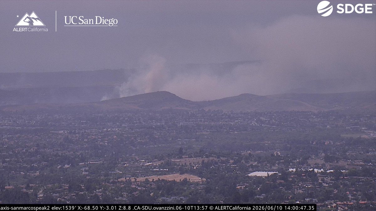 DanielFireTruck's tweet photo. #NovemberFire Aircraft Assisting.
Air Attack 52, Lead Bravo 42.
Air Tankers 15, 71, 72, 73, 76, 122, 101, 140, 168, 184.
Copters 534, 538, 605, Helitanker 3HT, 49CU.
OES Intel 24 just arrived overhead to Map the Fire, Air Tankers are making drops on the North side of the Fire now.