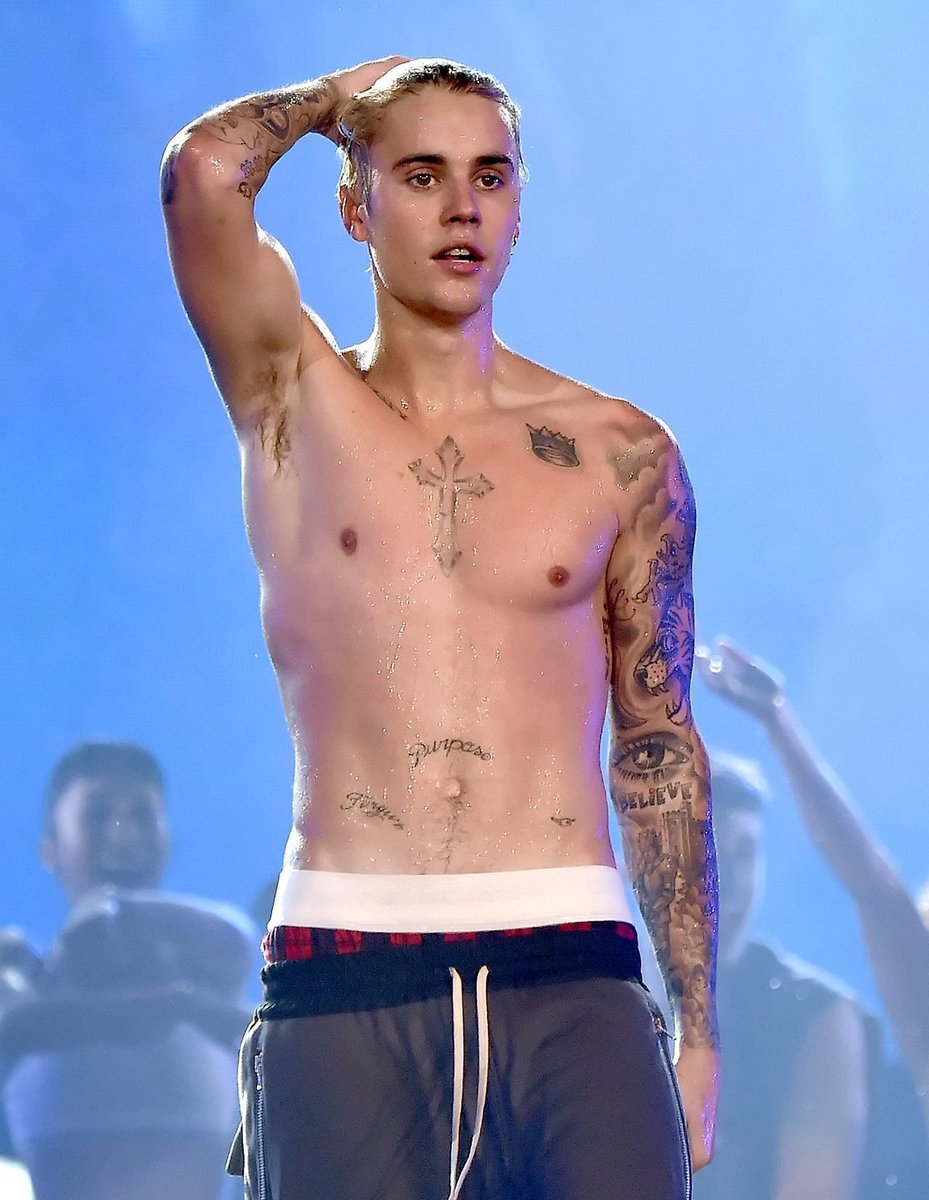 biebercloseup's tweet photo. https://t.co/MRdKKJgIN4