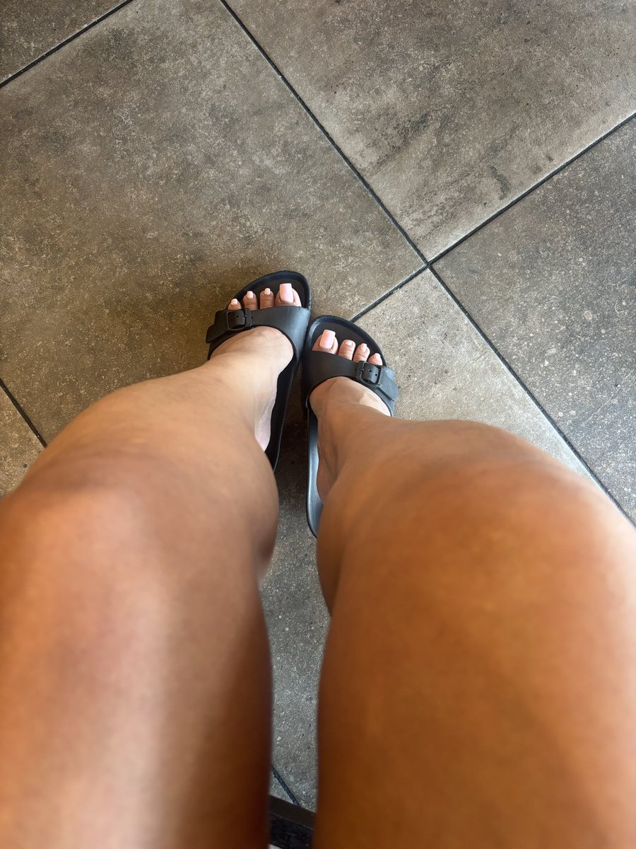 ExploreMySoles 🥰 DM IS CLOSED! tweet media