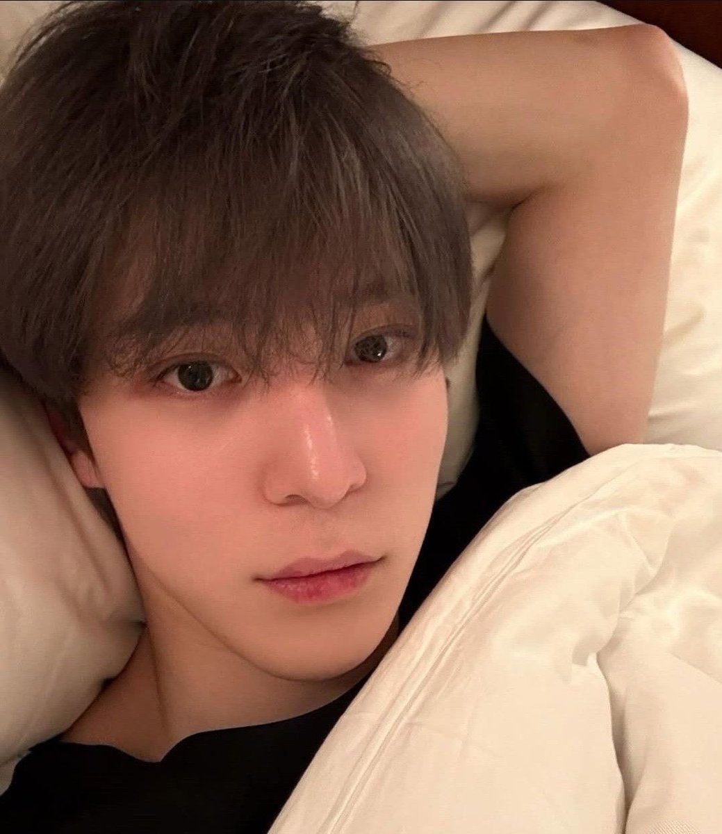 yungisholic's tweet photo. someone’s future husband… https://t.co/g8fe89a2AV