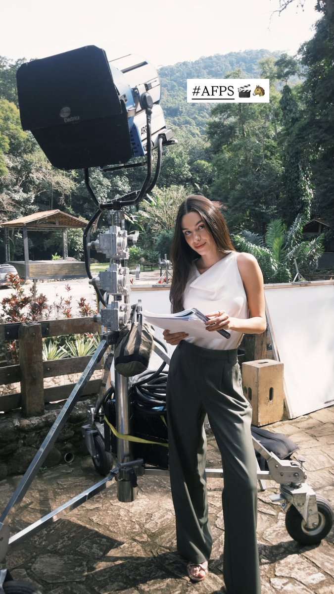 filmyediocre's tweet photo. #nathalia https://t.co/G1eRPBurt7