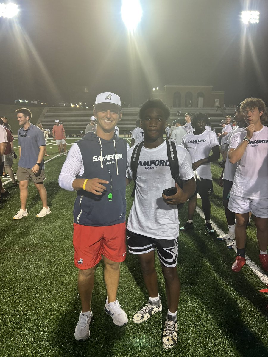 DemarioNoblesJr's tweet photo. Had a great time at the @SamfordFootball Camp. Thank yall for having me 🤍💙 @DrewSwinney5 @coachchuckdunn @CoachJohnson52 @huston0715 @CoachJonesWR @SenatorsFB @Coach_Living @247recruiting @HallTechSports1 @UnLockYourGame_ https://t.co/d71ywVxxpn