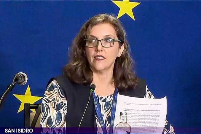 Mataperrea's tweet photo. 🚨 #ATENCIÓN | La Misión de Observación Electoral (@MoeuePeru26) de la Unión Europea evidencia el sesgo de la prensa corporativa. Es importante mencionar que @Mataperrea evidenció en un informe reciente el porqué de dicho sesgo, los nexos empresariales, la élite y el fujimorismo. https://t.co/mlQEfureU8