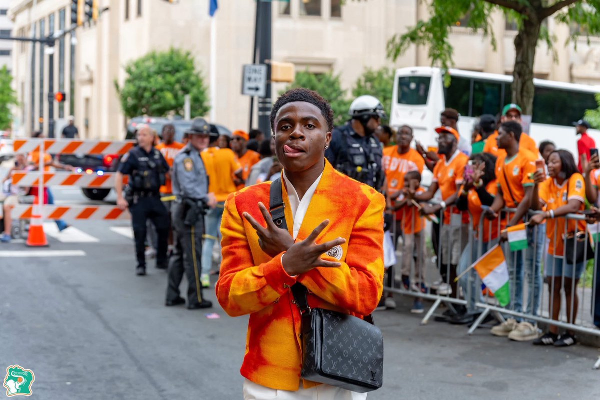 kefran_off's tweet photo. La Coupe du monde débute aujourd’hui 🇨🇮🇺🇸 https://t.co/HU2SDUynsP