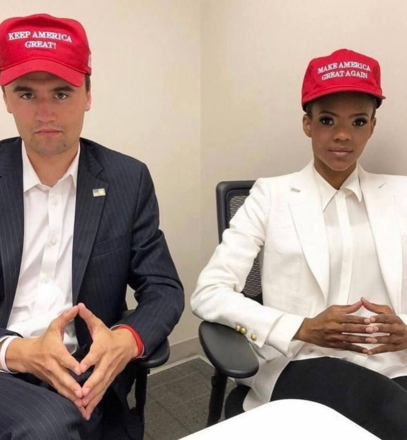 FreemasonWatchn's tweet photo. @RealCandaceO Putin is a Freemason.
#russianarmy #putin #russia #freemasonry https://t.co/z4t9naC1tv