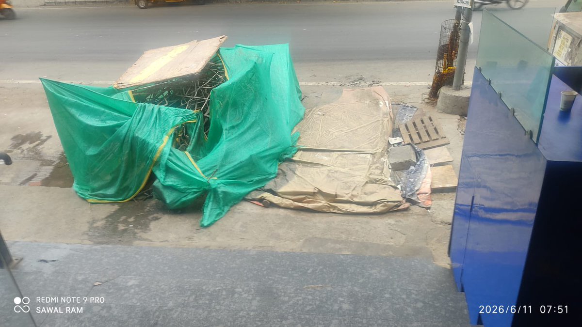 narulusive's tweet photo. Multiple complaints have been registered, yet no permanent action has been taken. Residents and businesses are left wondering why this particular stretch continues to be ignored.

Kindly intervene.

@chennaicorp @CommissionrGC @PriyarajanDMK @CMOTamilnadu @TNMAWSDept https://t.co/RsXfH09afq