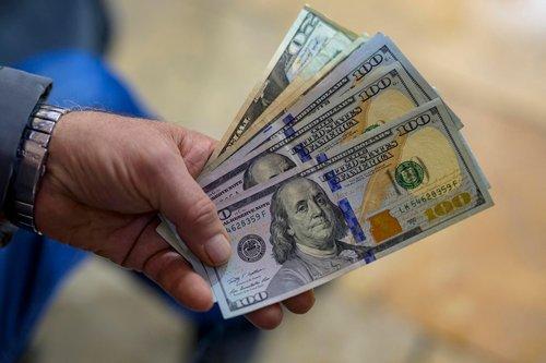 FinancialTurner's tweet photo. The U.S. dollar index has fallen below 97.0, reaching a four-year low against a basket of major currencies. https://t.co/DD3PoQiva9 https://t.co/Am69B0We7s