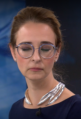 HansELundblad's tweet photo. Alice, var kommer de oredovisade pengarna ifrån?🇪🇺 https://t.co/Syei4qanhp