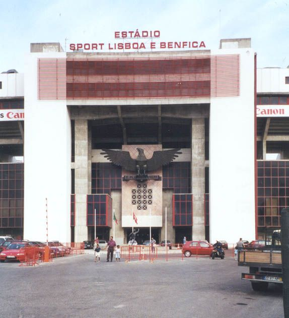 ViolinistadaLuz's tweet photo. A fachada principal do Antigo Estádio da Luz. https://t.co/ZYiSDNKdCb