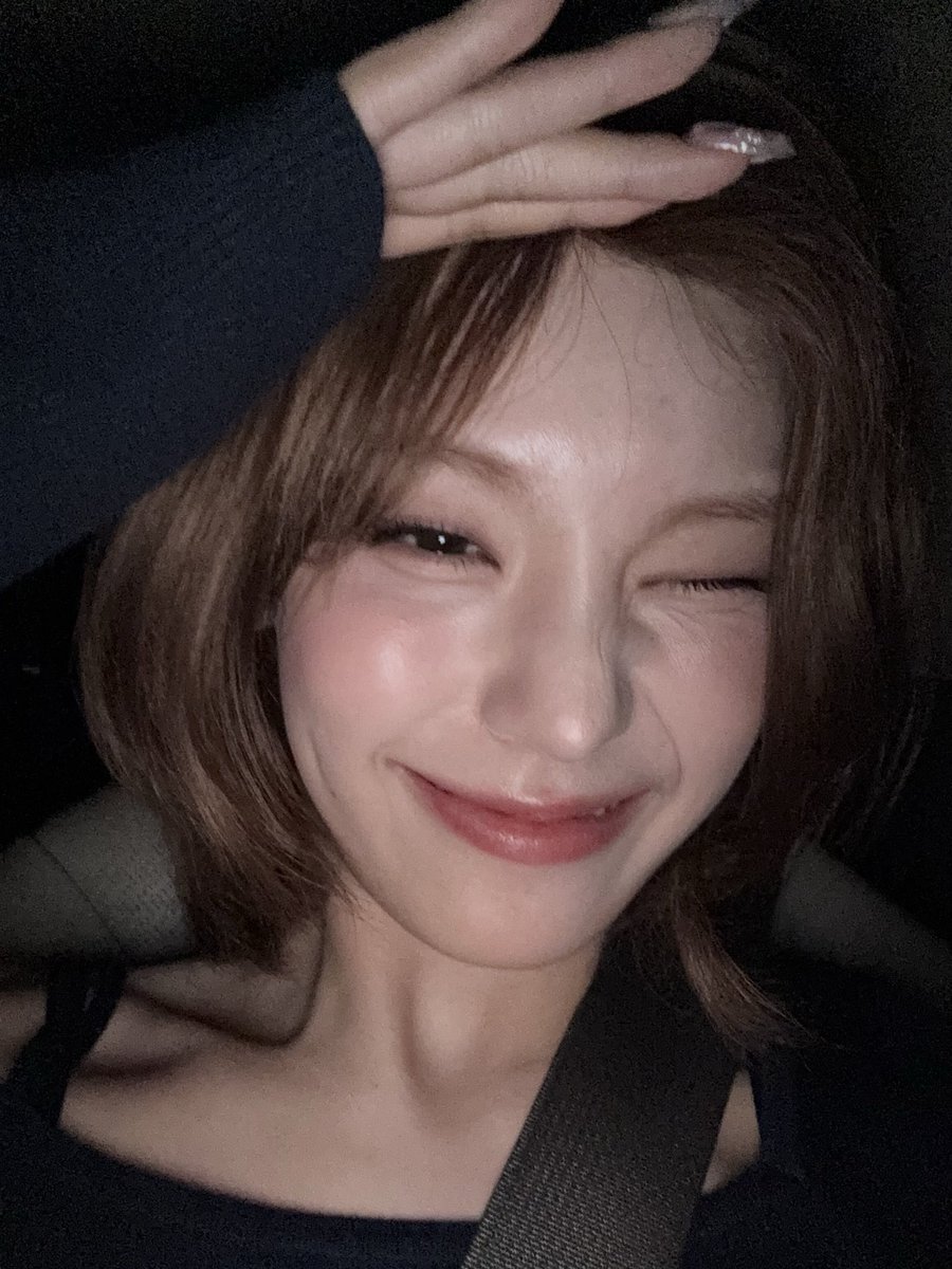 yjbubble's tweet photo. [260610] 10:18PM KST https://t.co/4pcwMyO1ue