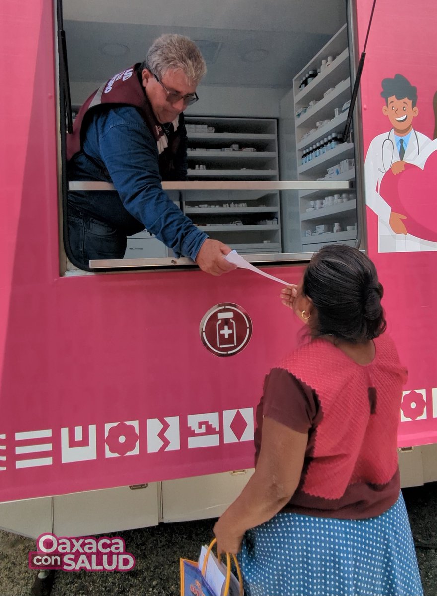SSO_GobOax's tweet photo. 🩺 La Caravana Estatal de Salud #VeeTata acerca consultas, vacunación y medicamentos a comunidades afectadas por la tormenta tropical #Boris.

https://t.co/6pUf3gYKo9

#OaxacaConSalud https://t.co/w3PkO7kF7g