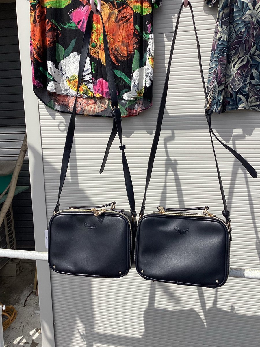 tomimasa5's tweet photo. おはよう御座います✨本日、11時〜18時迄営業🈺　　　　　　「推し活BAG」入荷💗素材は合皮お値段3960円税込みです✨
「サイズ、容量」　#大洗町　#推し活バック　#ガルパンぬいぐるみ

高さ16cm×幅22cm×底マチ8.5cm　　410g
■収納口：ダブルファスナー
■ポケット：メイン口×1、外側×1
■ショルダーひも：(約)100~123cm 幅(約)2cm 長さ調節可能
■取り外し可能シート付き
■素材・成分：合成皮革

オトナなあなたに寄り添う、新ブランド『Mineed（ミニード）』誕生！
推しと一緒にお出かけ♪ぬいぐるみが入る推し活ショルダー
★
中身が見えるクリアポケット&荷物を収納できる背面ポケットの2層仕様！
クリアポケットには18cmx10cmのぬいぐるみが2体入ります♪
缶バッジやキーホルダーを付けられる取り外し可能な板付
背面ポケットはシンプルなデザイン！グッズを隠したい場面で使えます♪
デイリー使いはもちろん、イベントやライブのサブバッグにもおすすめです★
レディース 女性 OL ママさん主婦ミセス ティーン中学生
高校生 大学生　男性にも人気💁
かわいい シンプル ファスナー マチあり バッグバック ななめ掛け 肩かけ持ち手付き ショルダーです♪